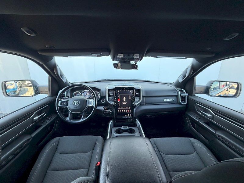 Dodge RAM (2021) 1500 5.7 HEMI 295kW LPG BIGHOR - fotka 10 z 35