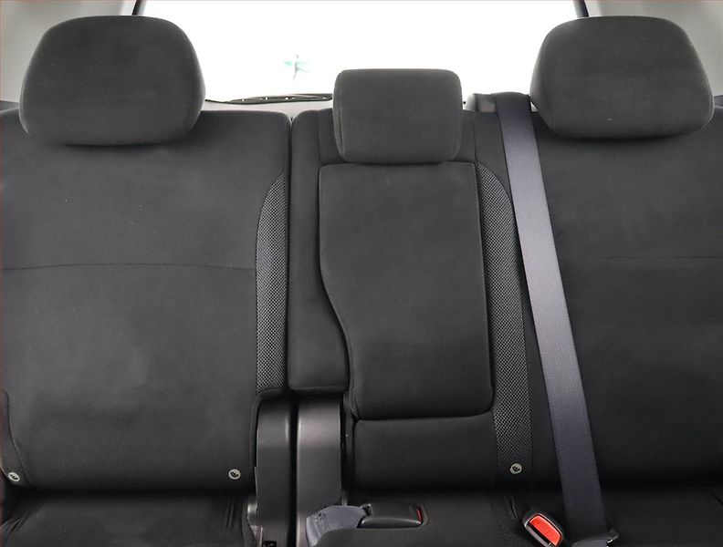 Mitsubishi Outlander (2009) 2.4 MIVEC, LPG, Tempomat - fotka 10 z 19