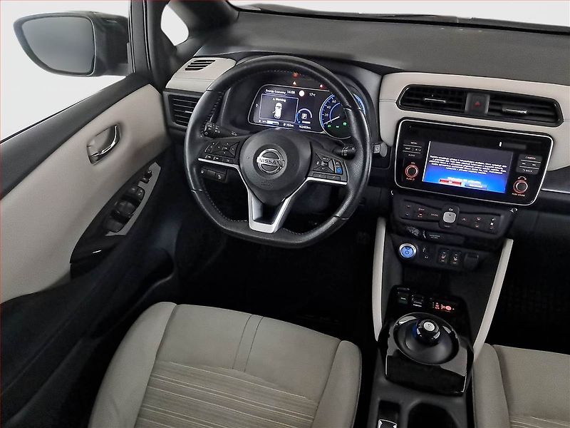 Nissan Leaf (2018) 40 kWh, SoH 80%, Automat - fotka 7 z 21