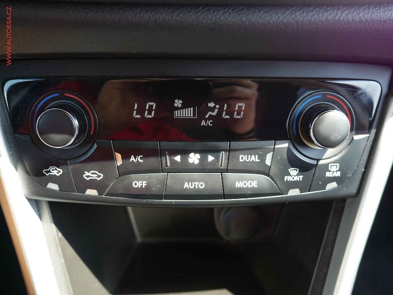 Suzuki S-Cross (2021) 1.4MHEV, 1.maj,ČR, AC, TZ - fotka 17 z 18