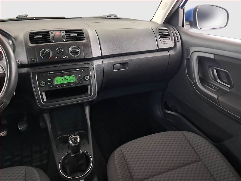 Škoda Fabia (2013) 1.2 12V, nová STK - fotka 8 z 16