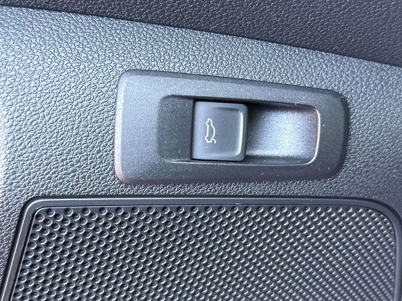 Škoda Karoq (2024) 1.5 TSI DSG Fresh - fotka 26 z 34