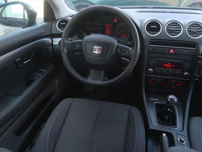 Seat Exeo (2011) 2.0 TDI, Serv.kniha, Tempomat - fotka 7 z 16