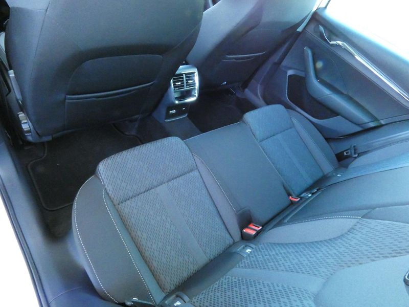Škoda Octavia (2023) Style Plus 1,5 TSI DSG - fotka 25 z 30