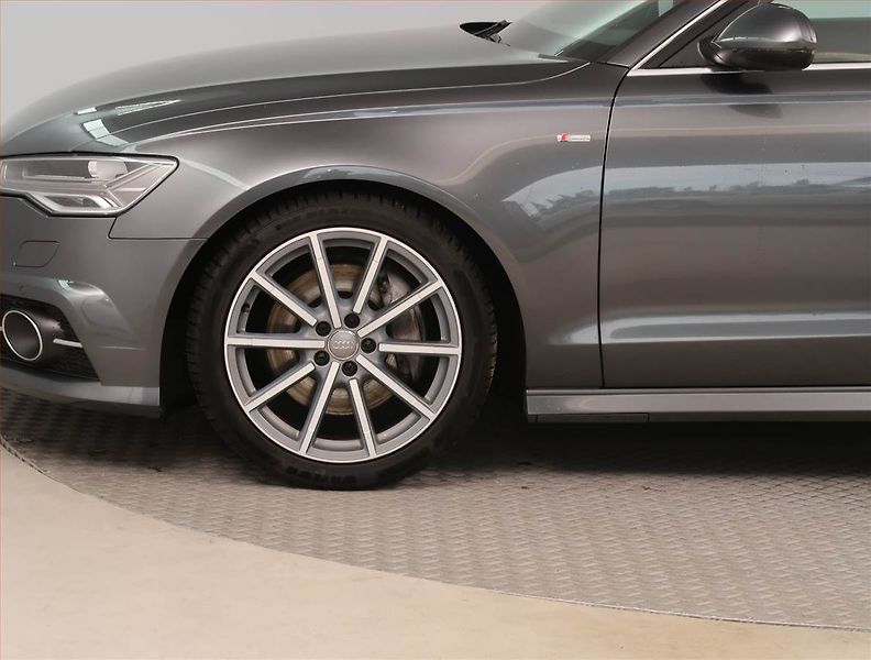 Audi A6 (2016) S line 3.0 TDI, 4X4, Automat - fotka 15 z 18
