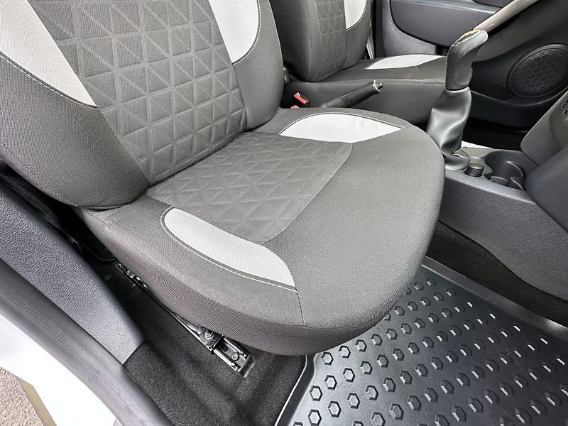 Dacia Sandero (2016) STEPWAY 0.9/66kW *ČR* KLIMA*  - fotka 17 z 34