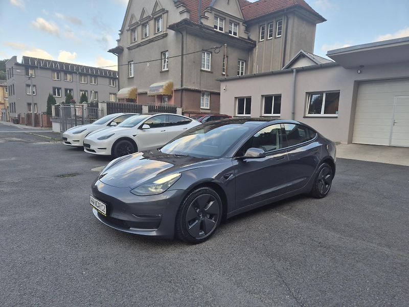Tesla Model 3 LONG RANGE DUAL MOTOR 91,4% - fotka 2 z 49