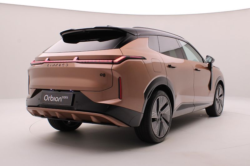 Lynk & Co 08 (2025) MORE PHEV - fotka 11 z 68