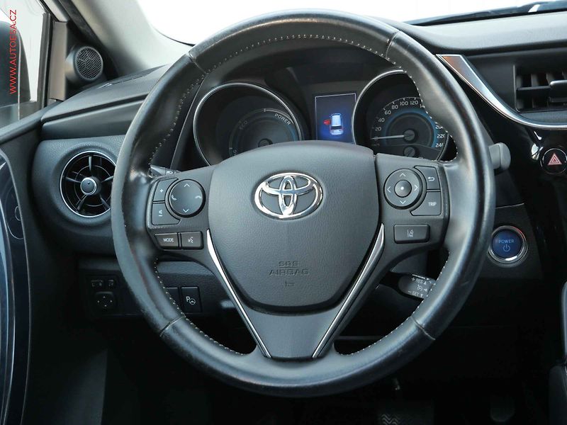 Toyota Auris (2017) 1.8 i, 1.maj,ČR, AT, LED - fotka 11 z 28
