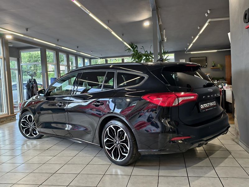 Ford Focus 2.0 EcoBlue A/T ST-Line, LED   - fotka 5 z 27