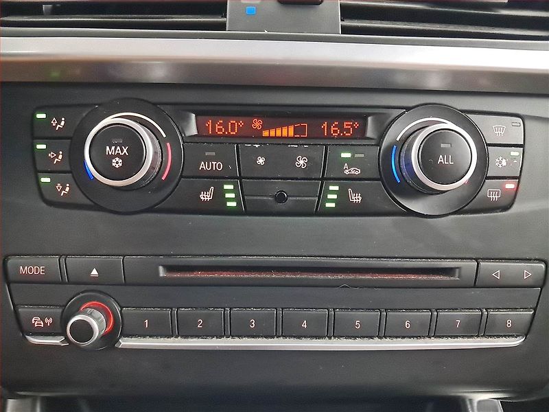 BMW X3 (2011) xDrive20d, 4X4, Automat, Kůže - fotka 13 z 18