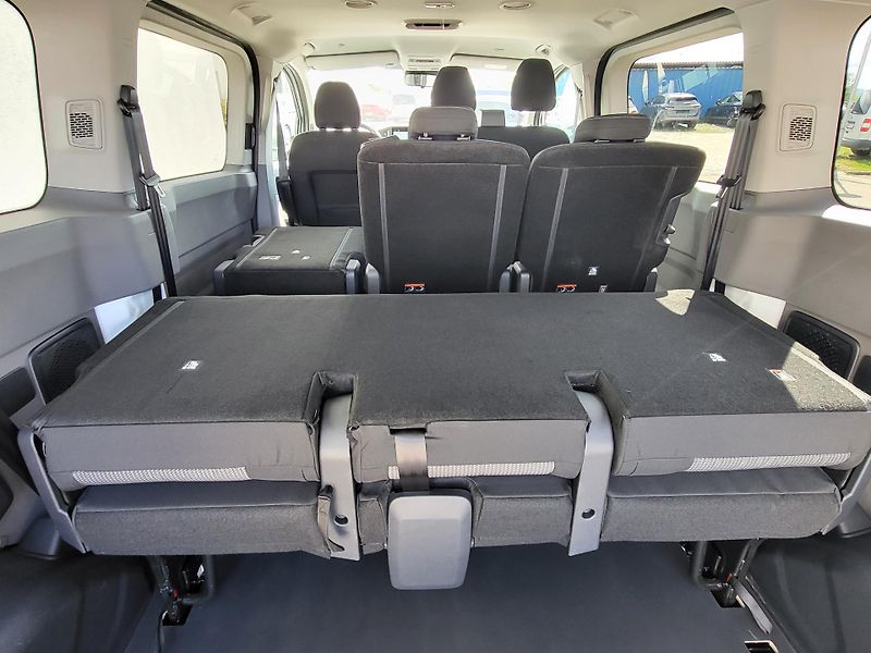 Volkswagen Transporter (2026) Kombi 2,0 TDI 8AUT DR nové - fotka 23 z 26