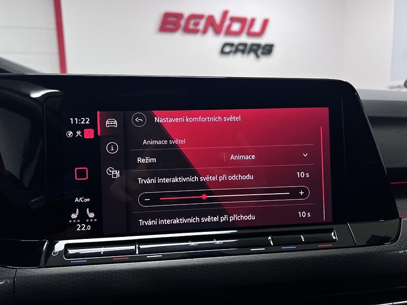 Volkswagen Golf GTI Clubsport 2.0 TSI 221 kW  - fotka 40 z 43