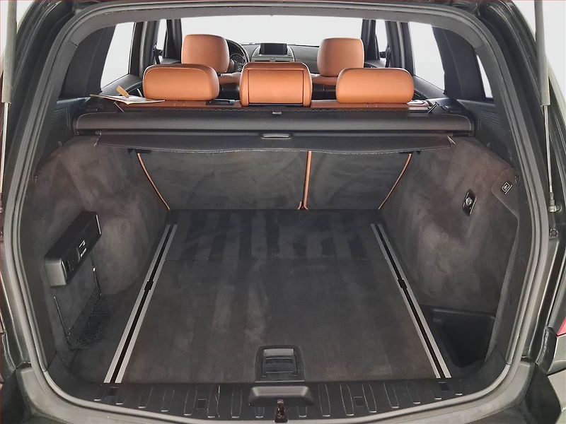 BMW X3 (2006) Individual 3.0d, 4X4, Automat - fotka 14 z 19