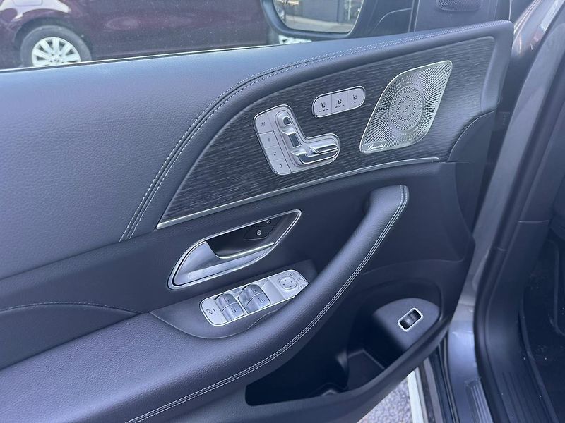 Mercedes-Benz GLE (2026) 450 d 4MATIC - fotka 9 z 24