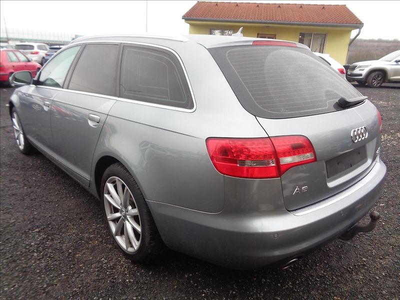 Audi A6 3,0 - fotka 7 z 17