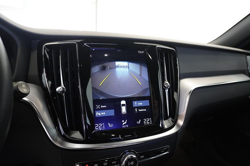 Volvo V60 T5 INSCRIPTION AUT. - fotka 20 z 29
