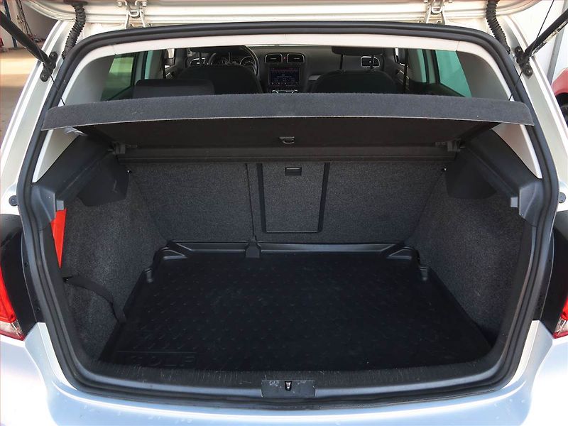 Volkswagen Golf (2012) Comfortline 1.2 TSI, Navi - fotka 13 z 14