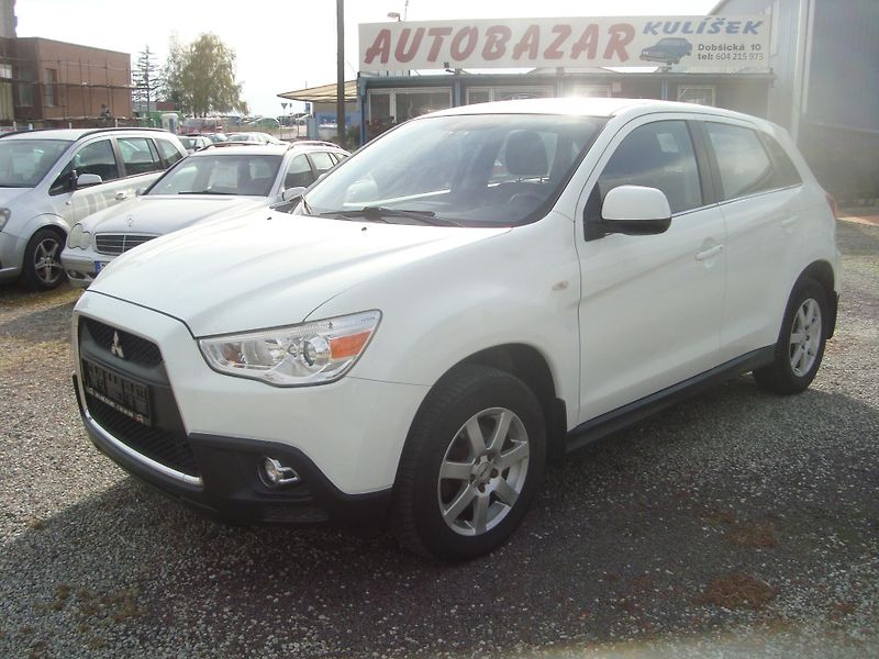 Mitsubishi ASX (2010) 1.8 DID  4x4 - fotka 1 z 16