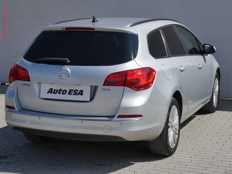 Opel Astra (2015) 1.6CDTi, AC, temp - fotka 4 z 18