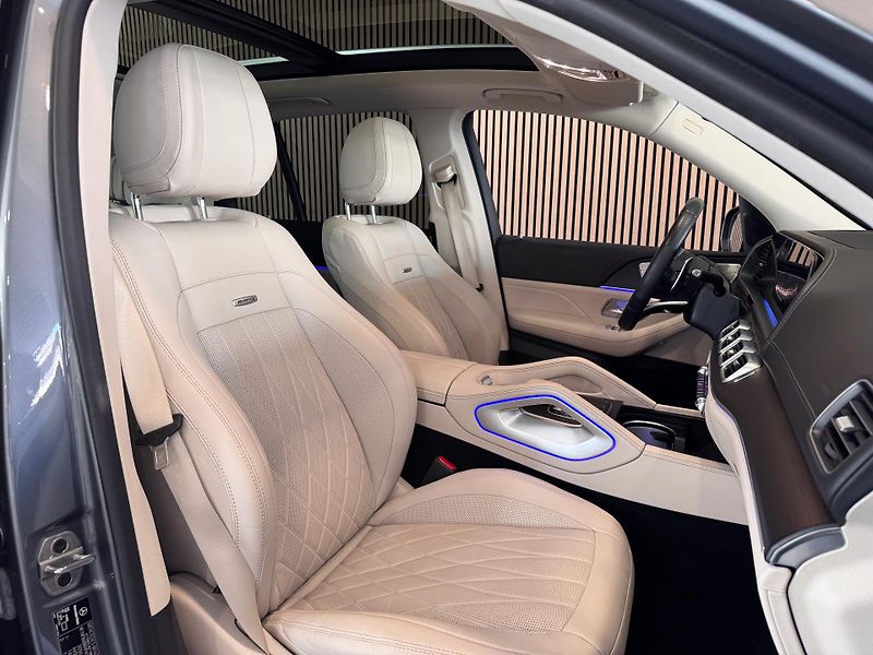 Mercedes-Benz GLE 53 AMG Nez.Top Tažné Masáž HUD - fotka 23 z 45