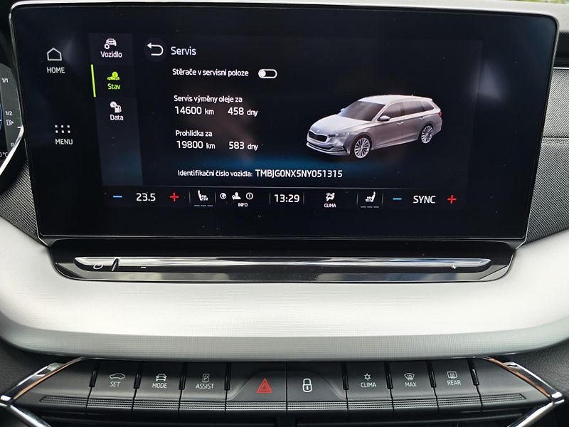 Škoda Octavia 2.0TDI DSG STYLE+ MATRIX TAŽNÉ - fotka 44 z 50