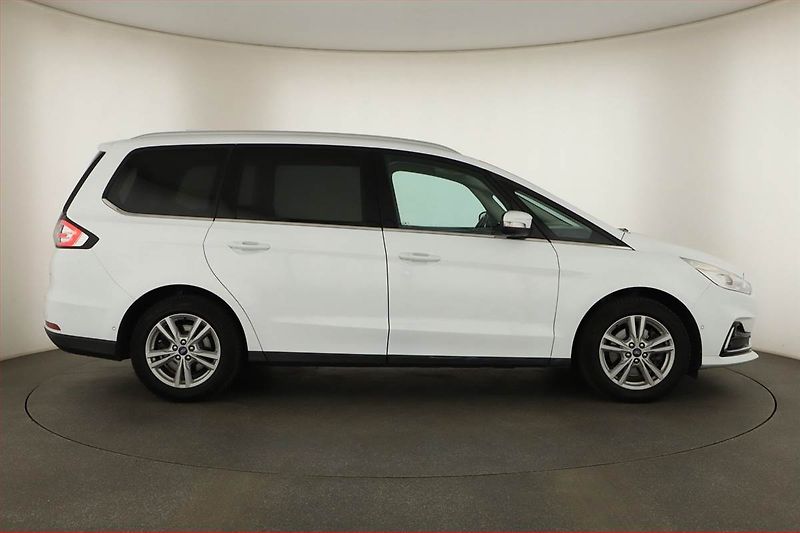 Ford Galaxy (2020) Titanium 2.0 EcoBlue - fotka 6 z 20