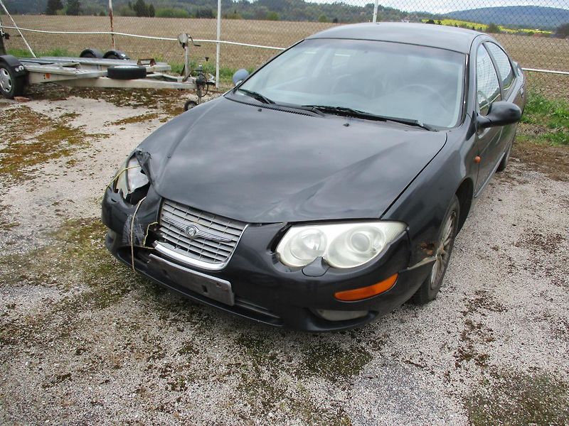 Chrysler 300M (2000) 3,6  pojízdné poškozené - fotka 2 z 5