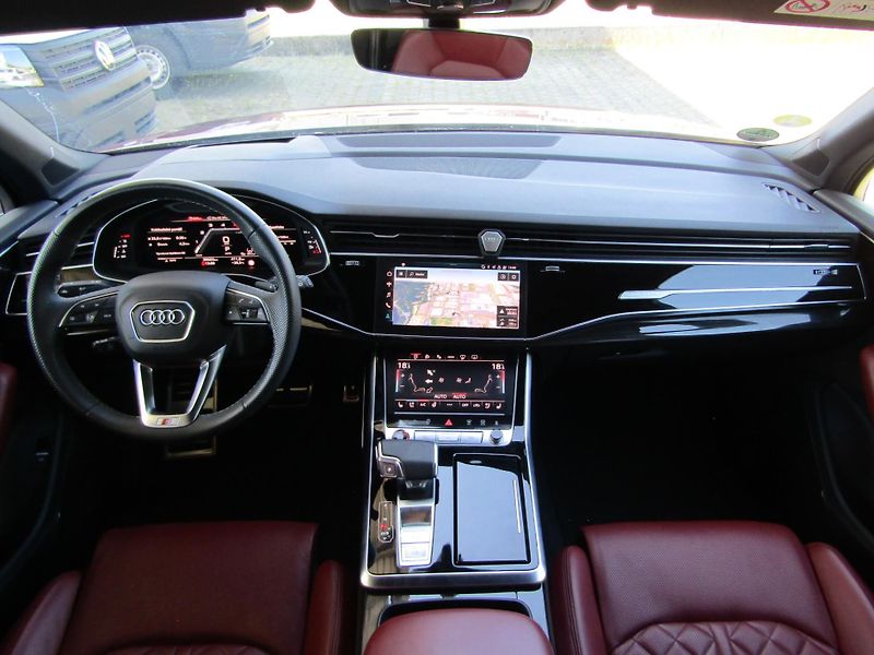 Audi SQ7 S-Line 4.0 TDI 320KW - fotka 16 z 30