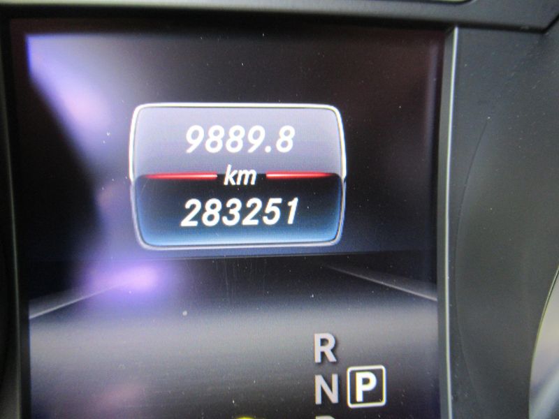 Mercedes-Benz GLE (2015) 350Cdi AMG paket - fotka 9 z 16