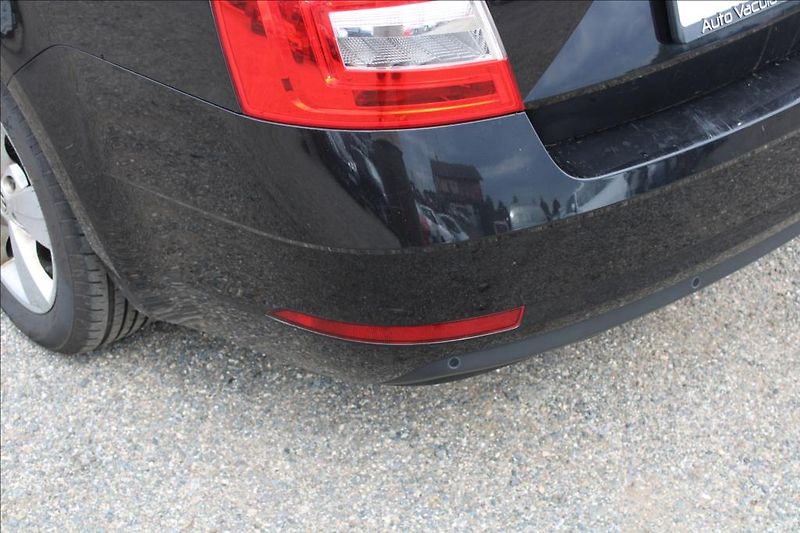 Škoda Octavia 1,5 TSi  AMBITION, DPH, ČR - fotka 26 z 29