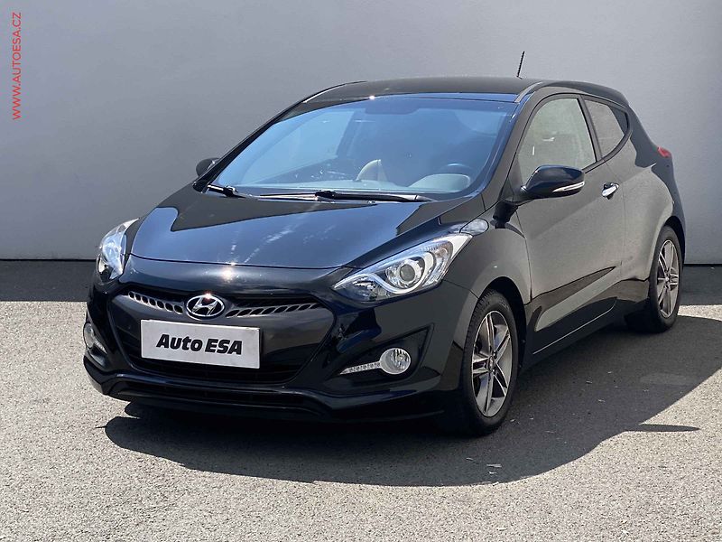 Hyundai i30 (2015) 1.6 GDi - fotka 3 z 16