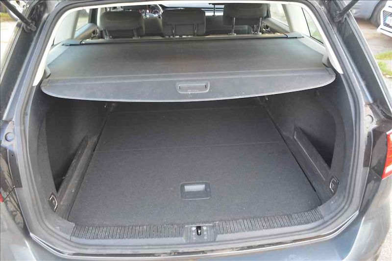 Volkswagen Passat (2017) VARIANT1,6 TDI BMT - fotka 22 z 22