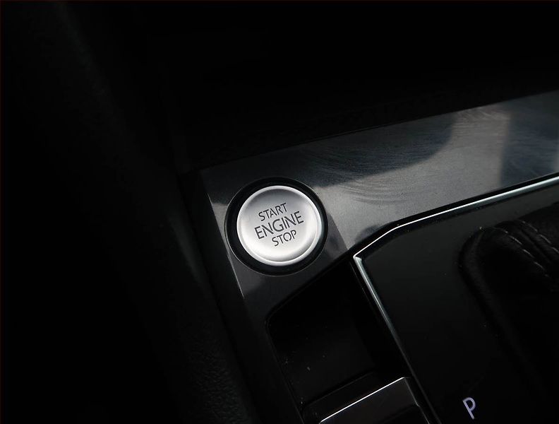 Volkswagen Tiguan Allspace (2019) R-Line 2.0 BiTDI - fotka 23 z 24