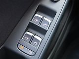 Audi A4 (2012) Ambition 2.0 TDI, Navi, Xenony - náhled 17