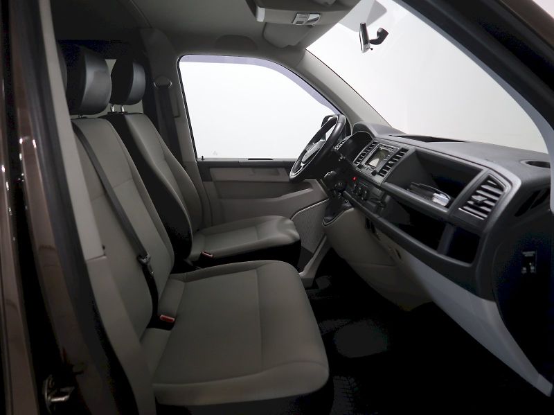 Volkswagen Transporter (2017) T6 2.0TDI 75KW TAŽNÉ - fotka 15 z 29