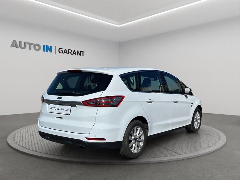 Ford S-MAX (2019) 1.5 121kw, ČR, 1.maj - fotka 5 z 24