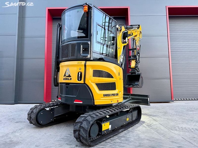 Gorila (2026) Minibagr G40S I PRO CAB - fotka 5 z 15