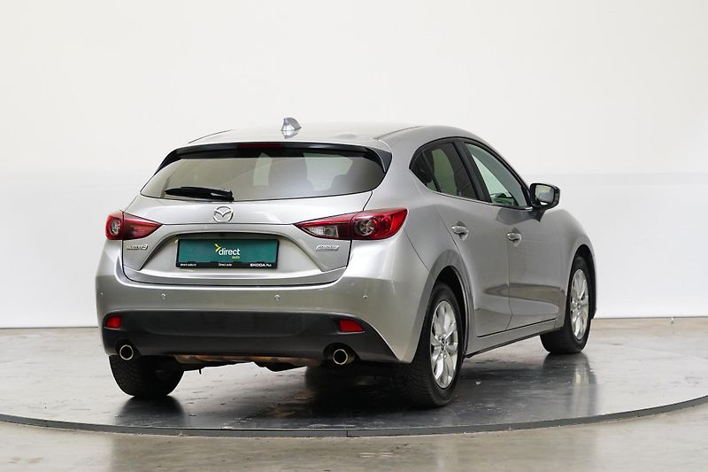 Mazda 3 - fotka 2 z 29