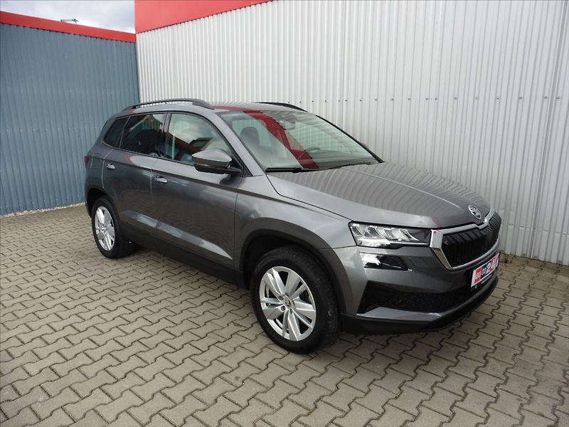 Škoda Karoq 2,0 TDi Style 4x4 DSG, nové ČR - fotka 2 z 24