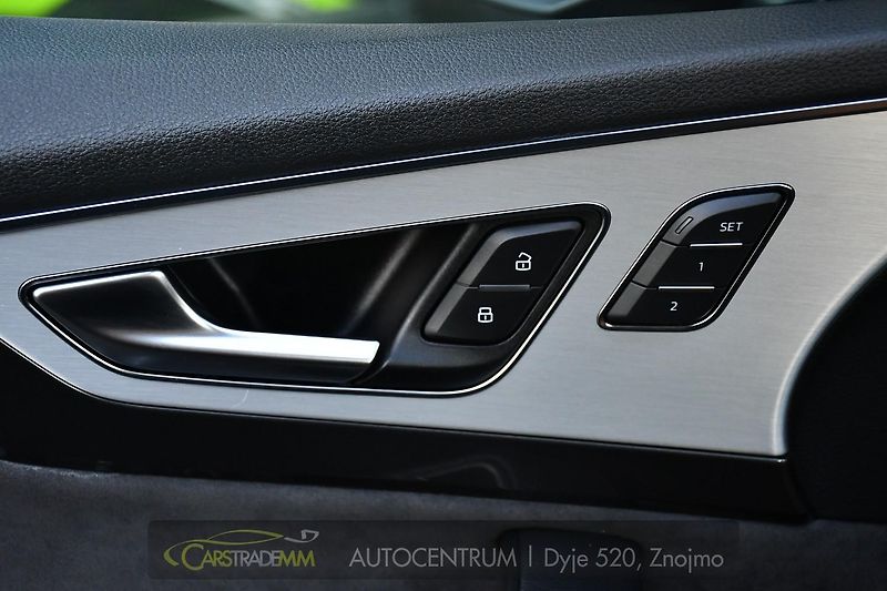 Audi Q7 3.0TDi 200kW Q. S-LINE VZDUCH  - fotka 29 z 48
