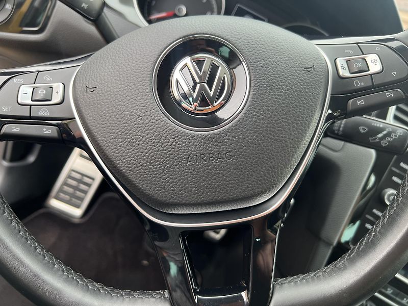 Volkswagen Golf 1.4 TSI, DSG - fotka 22 z 26
