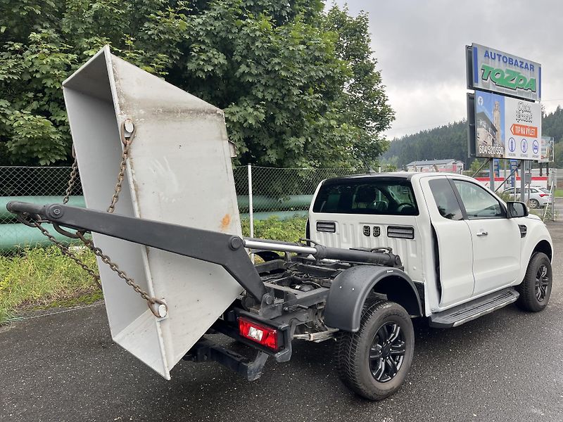 Ford Ranger 3,2 TDCi 4x4automat-kontejner - fotka 31 z 32