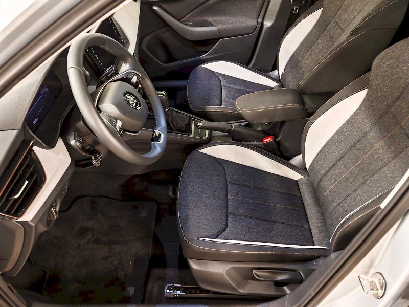 Škoda Kamiq (2024) 1.0 TSI 85 kW DSG Top Selectio - fotka 21 z 29