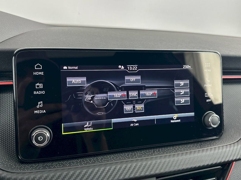 Škoda Kamiq (2025) DSG 1.0TSI 85kW Monte Carlo - fotka 18 z 31
