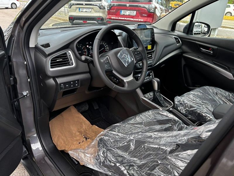 Suzuki S-Cross automat Premium - fotka 10 z 10