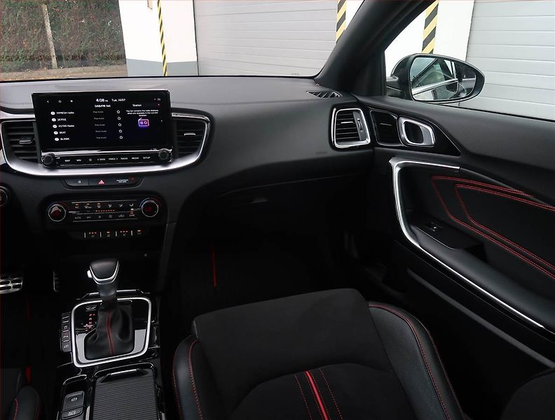 Kia Pro_Ceed (2024) GT 1.6 T-GDI - fotka 8 z 23