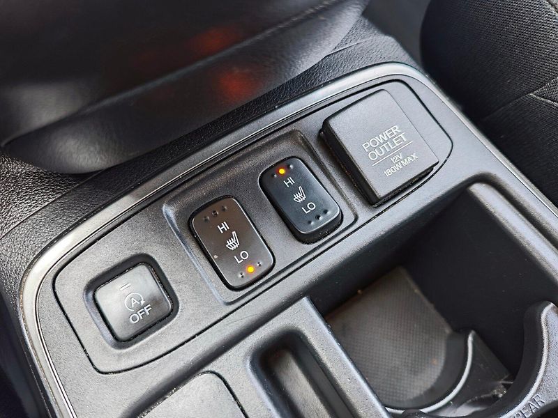 Honda CR-V (2016) 2.0 i-VTEC Comfort 2WD - fotka 28 z 42