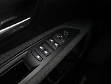 Peugeot 3008 (2018) Active Pack 1.2 PureTech - náhled 13