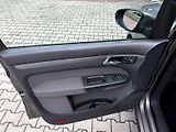 Volkswagen Touran (2011) 2.0 TDI 103kW DPF MP6 Comfortl - náhled 16